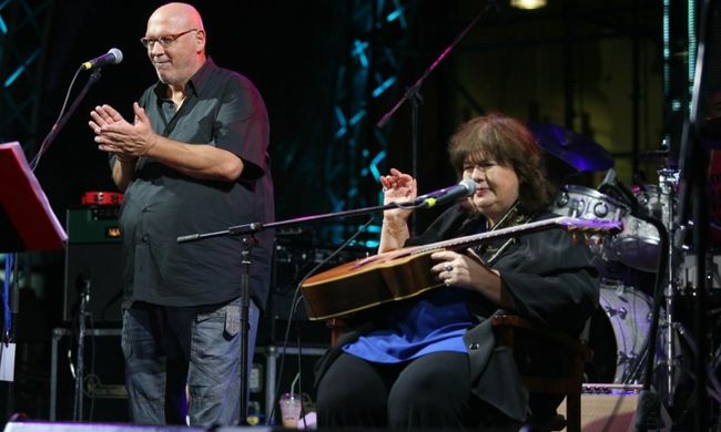 “Η ώρα των τρελών”: Αρλέτα & Λάκης Με Τα Ψηλά Ρεβέρ στον Ιανό!