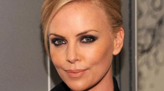 Prometheus:Η νέα ταινία της  Charlize Theron! Δείτε βίντεο!