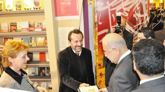 Ο Αιγύπτιος πρωθυπουργός στο Ελληνικό Περίπτερο της 47ης Διεθνούς έκθεσης βιβλίου Καΐρου