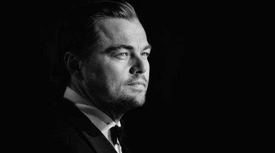 Ο Leonardo DiCaprio διοργανώνει δημοπρασία με περιβαλλοντικό περιεχόμενο στο Σεντ Τροπέ