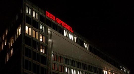 Spiegel: Ο ΣΥΡΙΖΑ ξανανοίγει  το ζήτημα των αποζημιώσεων