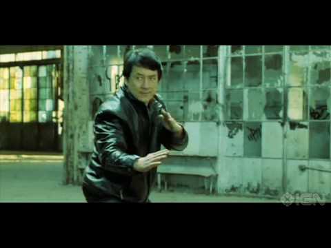 O Jackie Chan βαρέθηκε να βλέπει όλα τα Karate kids και αποφάσισε να τα δείρει!
