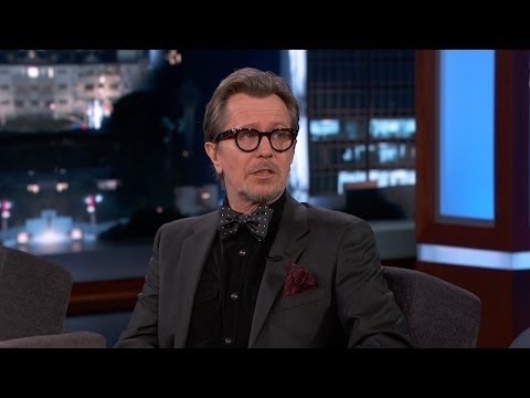 Ο Gary Oldman δηλώνει: «Είμαι μαλάκας»