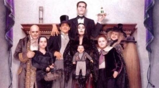 Βλέψεις για την οικογένεια Adams έχει ο Tim Burton…