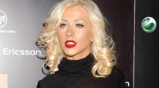 Η Christina Aguilera ανακοινώσε την πρεμιέρα του νέου της βίντεο