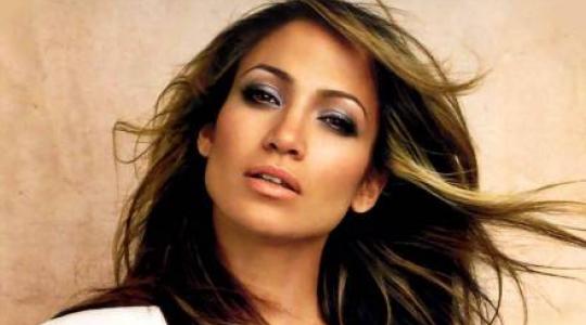 Η Jennifer Lopez… Εργαζόμενη μητέρα…