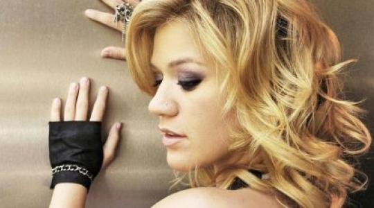 Kelly Clarkson – Πότε θα κυκλοφορήσει το νέο της τραγούδι!