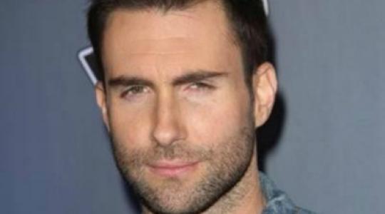 Εξoργίστηκε ο Adam Levine…