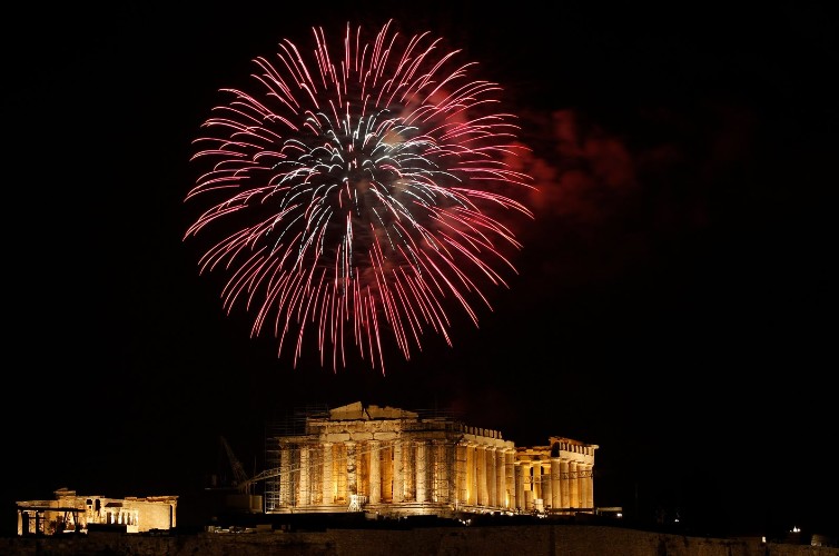 Η Αθήνα θα υποδεχτεί το 2014, υπό το φως της Ακρόπολης!