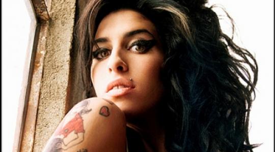 Η Αmy Winehouse θέλει να ξαναπαντρευτεί ακριβώς όπως τη πρώτη φορά!