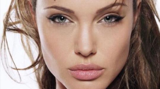 Angelina Jolie : Κοιμηθείτε κάνει καλό!