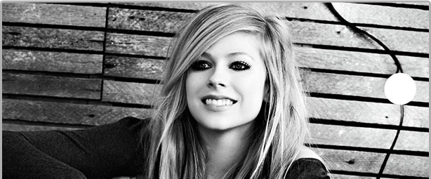 Avril Lavigne: Το κακό κορίτσι επιστρέφει!