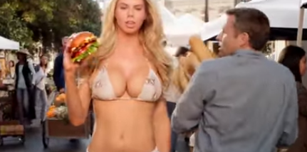 H νέα καυτή διαφήμιση για burger στην Αμερική που προκάλεσε πολλές αντιδράσεις!