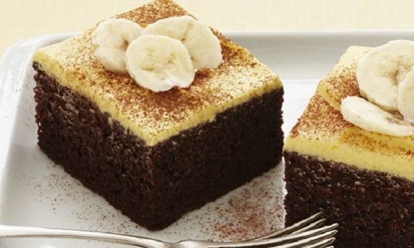 Φτιάξτε εύκολα και γρήγορα το πιο νόστιμο cake σοκολάτα-μπανάνα!