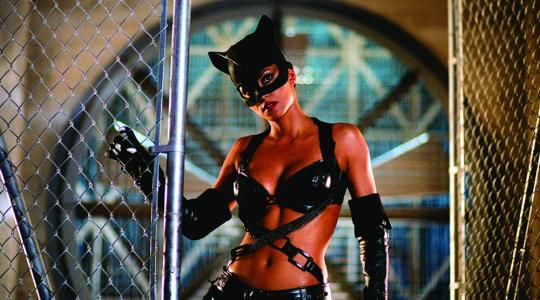 Πόσο κακή ήταν η ταινία της Catwoman;