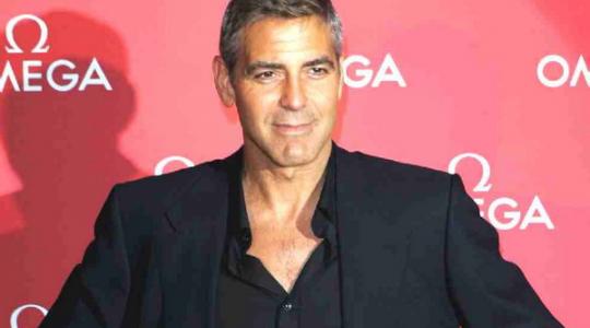 O George Clooney πάσχει από ελονοσία!
