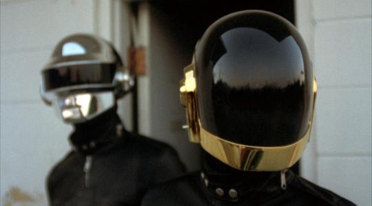 Οι Daft Punk σε μυστηριώδες (κινηματογραφικό;) project με πασίγνωστο σκηνοθέτη!