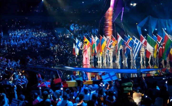 Φαντασμαγορική η έναρξη του αποψινού τελικού της Eurovision!