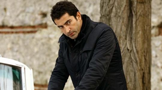 Kenan Imirzalioglu… τι ρόλο παίζει ο έρωτας στην δική του ζωή…?