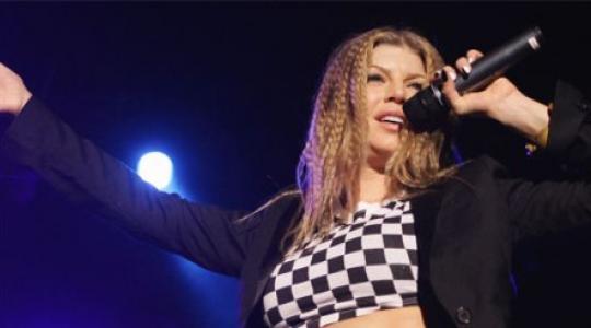 Αυτή είναι η συνεργασία της Fergie με τον Slash