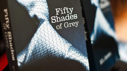 Εξαγριωμένοι οι fans του «Fifty Shades of Grey» με το casting της ταινίας