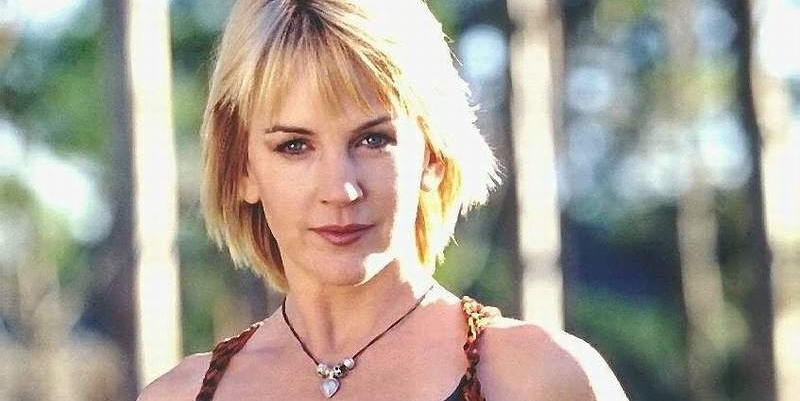 Η Gabrielle (Xena-The Warrior Princess) μιλά ελληνικά σε επεισόδιο που δεν είδαμε ποτέ!