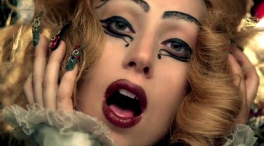Κυκλοφόρησε το πολυαναμενόμενο βίντεο για το κομμάτι “Judas” της Lady Gaga…