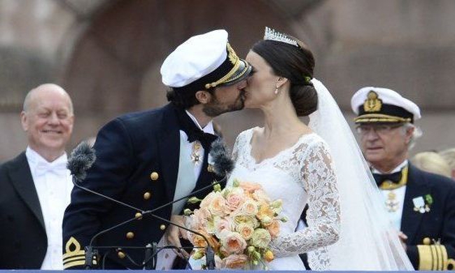Παντρεύτηκε ο Σουηδός πρίγκηπας!