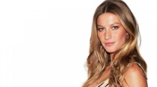 Η sexy φωτογράφηση της Gisele για την Calzedonia