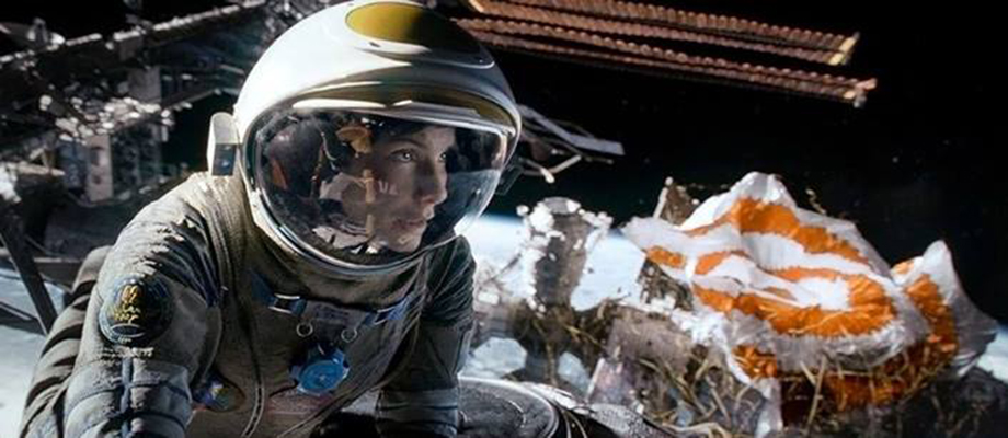 Χαθείτε στο διάστημα με τη Sandra Bullock