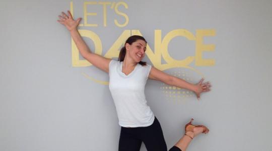 Δείτε την πρώτη και εντυπωσιακή εμφάνιση της Έλενας Παπαρίζου στο Let’s Dance.!!