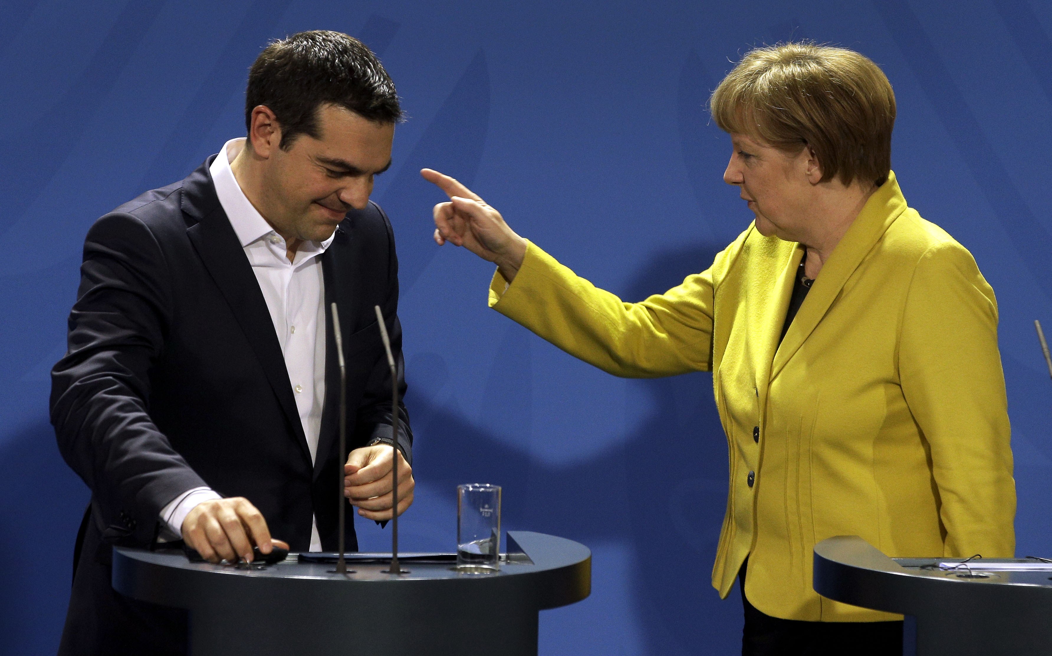 E ναι λοιπόν! Γερμανοί μαζεύουν υπογραφές για να αποζημιώσουν την Ελλάδα!