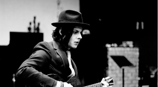 Δείτε το βιντεο κλιπ του Jack White για το Black Bat!