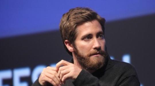 Jake Gyllenhaal: με νέα εμφάνιση!