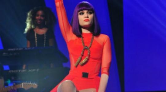 Ερώτηση κρίσεως από διάσημη τραγουδίστρια… “Γιατί η Jessie J να κερδίσει βραβεία MOBO”;!