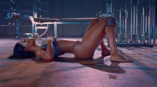 Δείτε γιατί το νέο video clip του Kanye West κρίθηκε ακατάλληλο στο… λεπτό!