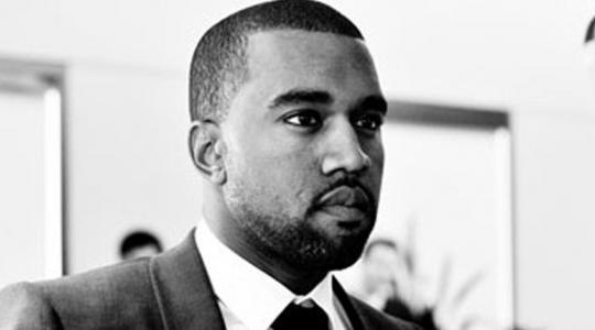 AdTech Ad O Kanye West ερμηνεύει live για πρώτη φορά το “808s & Heartbreak”