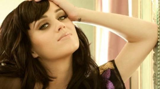 Check out a new cover for Katy Perry’s latest single “Last Friday night(T.G.I.F.)”