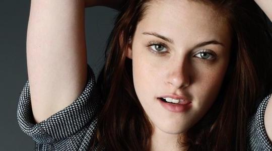 Η KRISTEN STEWART ΨΗΦΙΣΤΗΚΕ ΩΣ Η Νο1 ΑΝΤΙΣΕΞΟΥΑΛΙΚΗ ΗΘΟΠΟΙΟΣ!