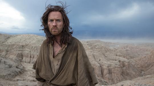 Ο McGregor ντύνεται Ιησούς στο trailer του «Last Days in the Desert»