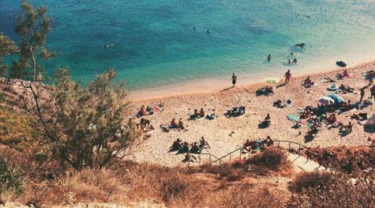 5 plus beaches within an hour’s drive from Athens