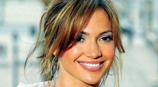 Jennifer Lopez : «Δεν παντρεύομαι» !