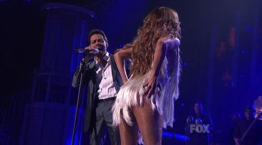 Ο καυτός χορός της Jennifer Lopez στο American Idol!