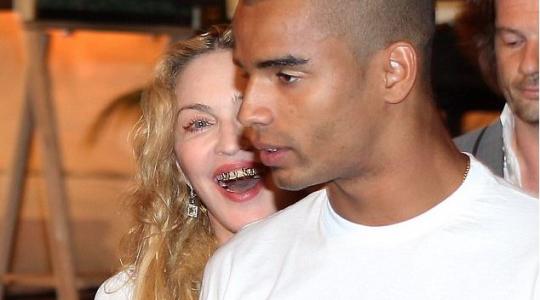 Madonna: πλέον δισεκατομμυριούχος!