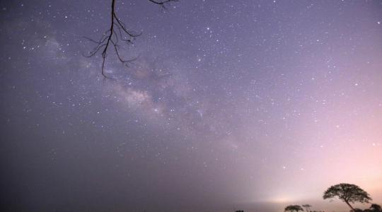 Επιστήμονες ανακάλυψαν μυστηριώδη γαλαξία που σχετίζεται με τον δικό μας!