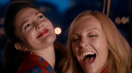 Η Drew Barrymore και η Toni Collette στο πρώτο trailer του «Miss You Already»