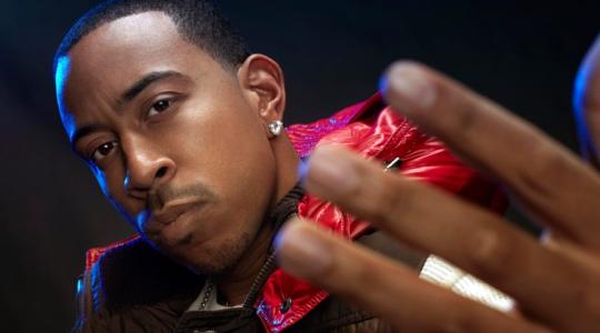 O Ludacris θυμάται μια βραδιά σε στριπτιτζάδικο….