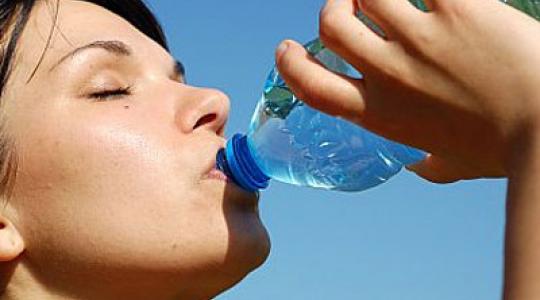 Πιείτε νερό θα γίνετε περισσότερο έξυπνοι!