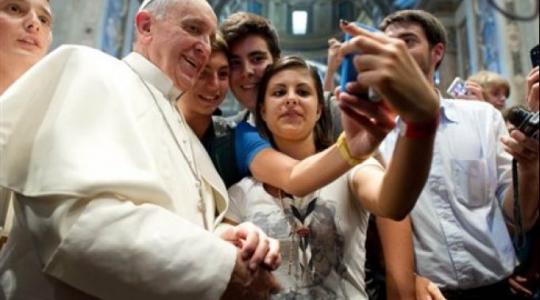 “Selfie” φωτογραφία για τον Πάπα Φραγκίσκο! Πολύ Cool!