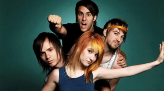 Συνεργασία Εminem με τους Paramore..